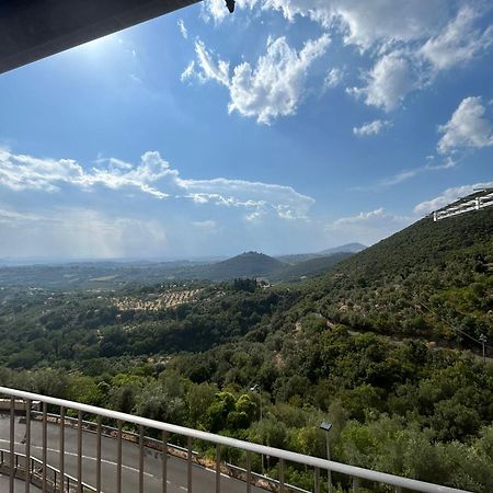 La Casa Della Rocca Daire Roccantica Dış mekan fotoğraf